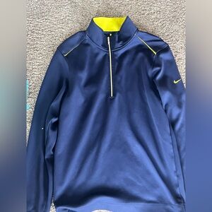 Nike pullover